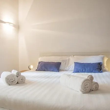 Apartment Easyhomes - Brera Fatebenefratelli Milan